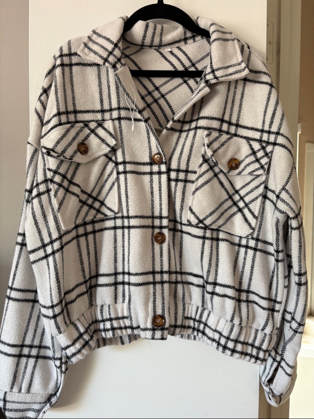 Plaid Button-Up Shacket Jacket in Cream & Black